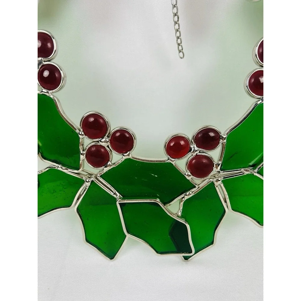 Stained Glass Christmas Holly Berry Wreath 10